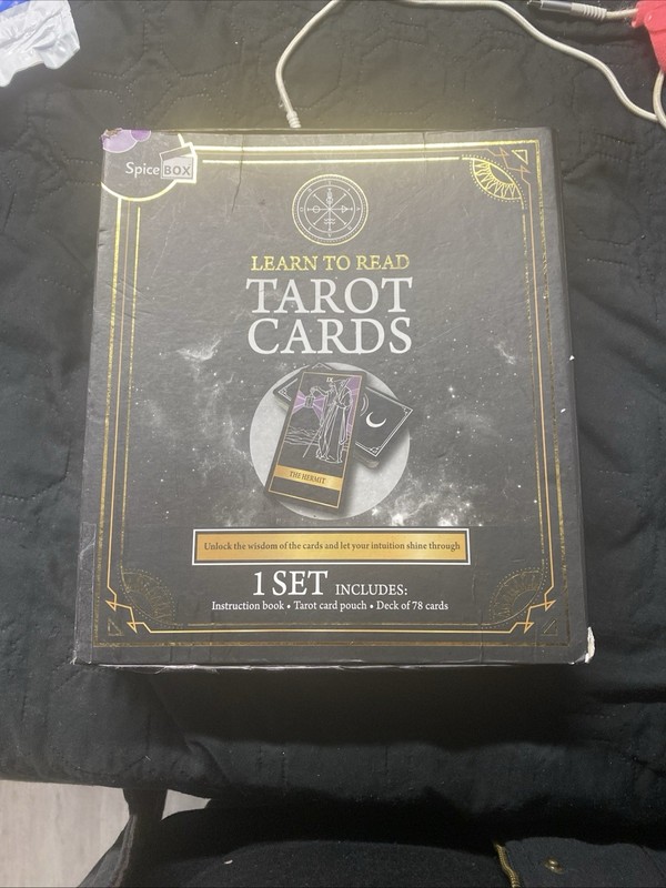 Learn To Read Tarot Cards