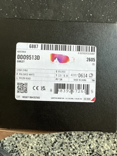 Gafas de sol Oakley CYBR DYNO blancas con lentes Prizm Road - Imagen 6 de 6
