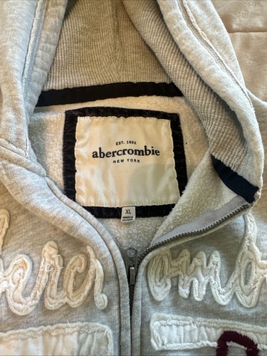 Vintage Abercrombie & Fitch Kids Gray Zip-Up Hoodie, Size XL - Picture 4 of 5