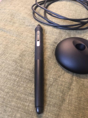 Wacom Intuos Pro PTH-860/K0 Large Wireless Pen Tablet Black Graphic Tablet USED - 第 15/18 張圖片