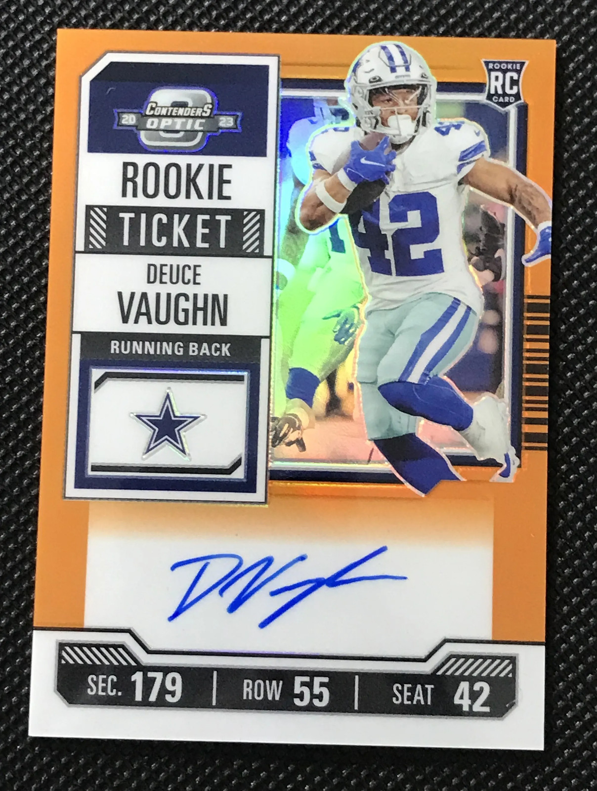 2023 Contenders Optic Rookie Ticket Deuce Vaughn Autograph Orange Prizm /50 QZ3