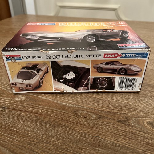 Monogram Snap-Tite '82 Collector's Vette Model Kit #1414 - Picture 2 of 15