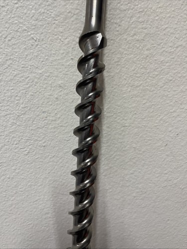 Makita Spline Shank Hammer Bit Part No. 711450-A 1 - 1/4" (New W/ Defects) - Picture 5 of 10