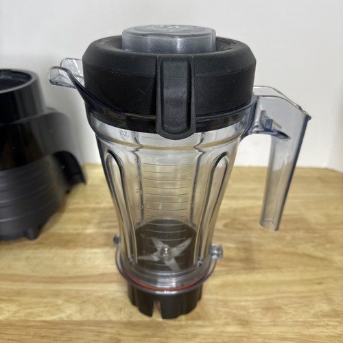 Vitamix Blender VM0178 Black 10 Speed w/40 Oz Pitcher + ShakeCup w/ Lids *WORKS* - 第 5/9 張圖片
