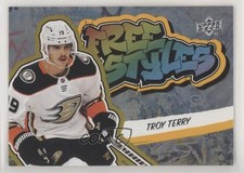 2022-23 Upper Deck Series 1 Freestyles Gold Troy Terry #FS-20 16tx