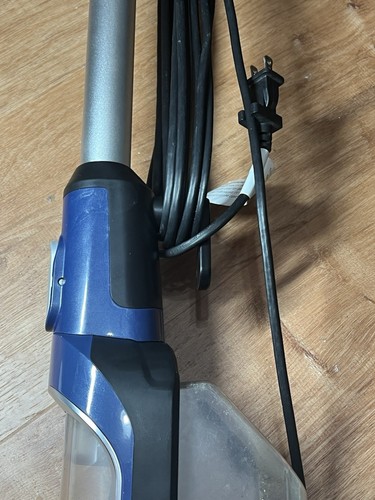 SHARK HZ600 Ultralight Stick Vac With Power Fins- Used Works & Runs- READ - Afbeelding 7 van 10