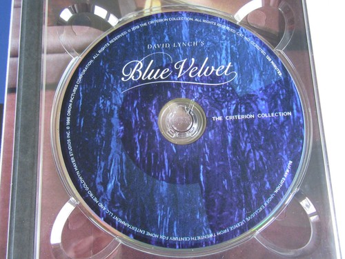 BLUE VELVET (Blu-ray, Criterion Collection) David Lynch Dennis Hopper Laura Dern - Picture 7 of 24
