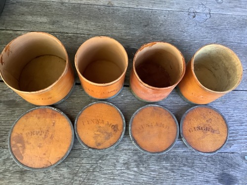 Antique Round Cylinder Wooden Bentwood Spice Box with 8 containers - Picture 5 of 17