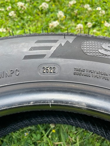 4x neumáticos de invierno Fortune Snowfun FSR-901 175/65R15 88T XL M+S DOT2022 6-7,5mm EXCELENTE - Imagen 10 de 13