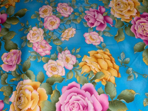 By 1/2 Yd Kona Bay DIVI-01 Rose Buds Floral Yellow Pink Blue Gold Cotton Fabric - Picture 2 of 10