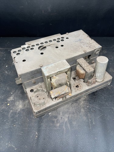 1958 Chevrolet 150 210 Bel Air Manual Tune AM Radio 7269174 - 4PARTS / REPAIR - Picture 5 of 5