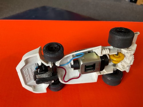 EXCELLENT VINTAGE 1/32 SCALEXTRIC C120 *010 BRABHAM VERY CLEAN MODEL - Picture 4 of 9