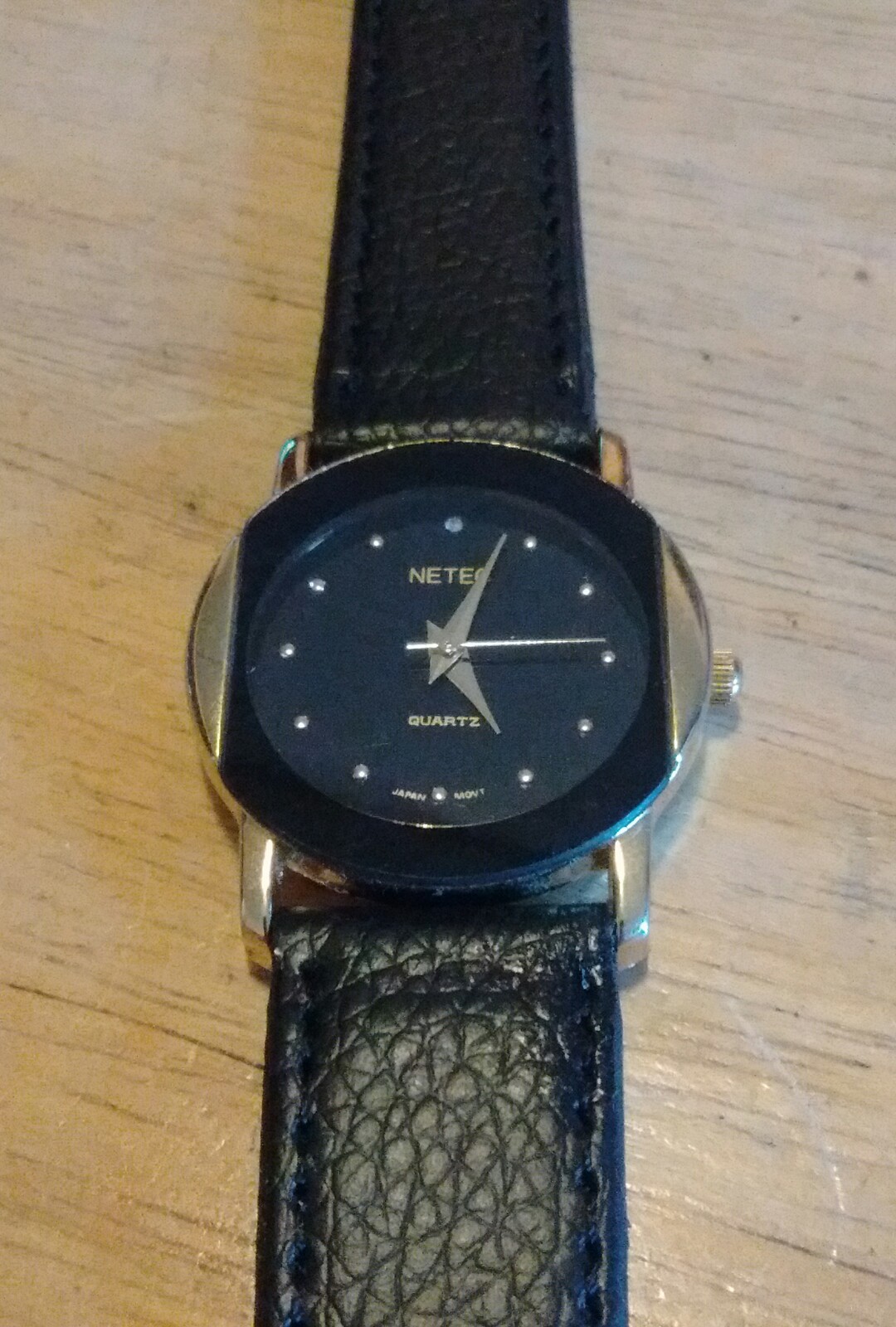 Picture 1 of 4