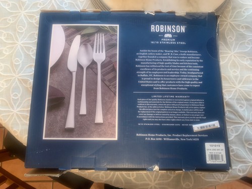 Robinson Satin Locke 65-Piece Flatware Set - Picture 4 of 8