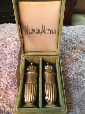 Vintage Neiman Marcus Cobalt Blue Glass Silver Salt And Pepper 4 Shakers Set Vintage Neiman Marcus Cobalt Blue Glass Silver Salt And Pepper 4 Shakers Set