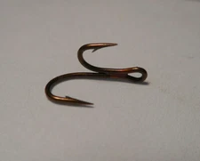 20 MUSTAD & SON #12  DOUBLE RYDER HOOKS RINGED BRONZED BRAZED NORWAY 35890
