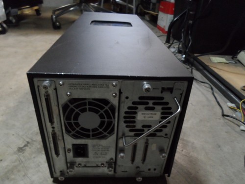 IBM C7147DB 21P9995 LTO1 External 3600-109 LTO-1 SCSI LVD SE 1/9 Autoloader - Picture 3 of 3
