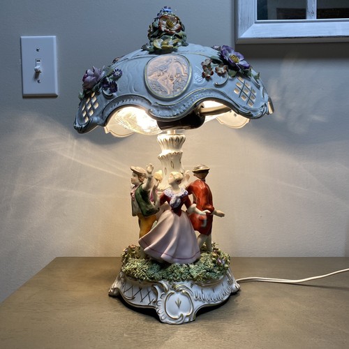 Antique Dresden Lithophane Porcelaine Figural Lamp 1890’s - Picture 1 of 12