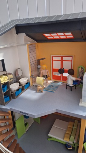 Playmobile City Life ( 9266 ) 4 -10 Gebraucht, aber in einem neuwertigen Zustand - Bild 6 von 11