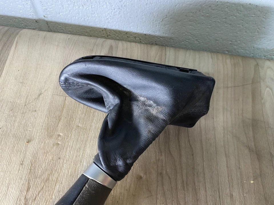 MERCEDES BENZ E63 CLS63 AMG OEM 07-12 CONSOLA CENTRAL PALANCA DE CAMBIOS PERILLA DE ARRANQUE Foto 4 de 4