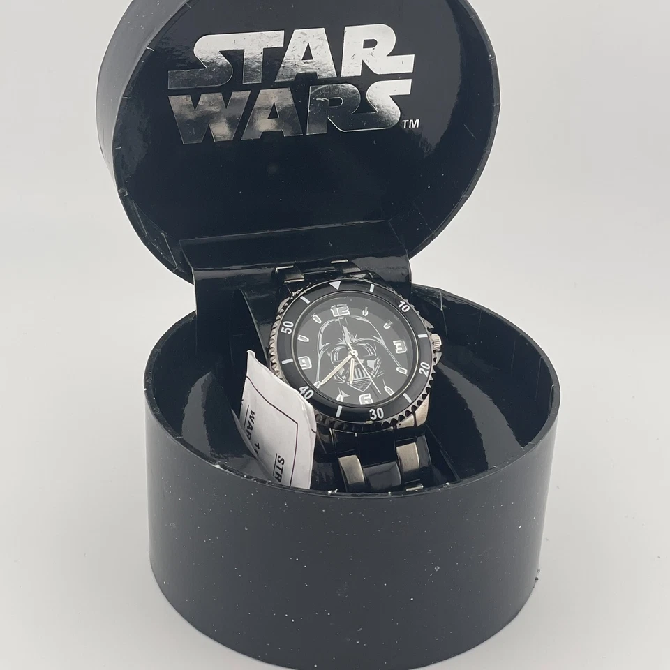Reloj Darth Vader Hombre 40mm Estuche Pulsera Banda Cuarzo Tres Manecillas En Caja Foto 2 de 4