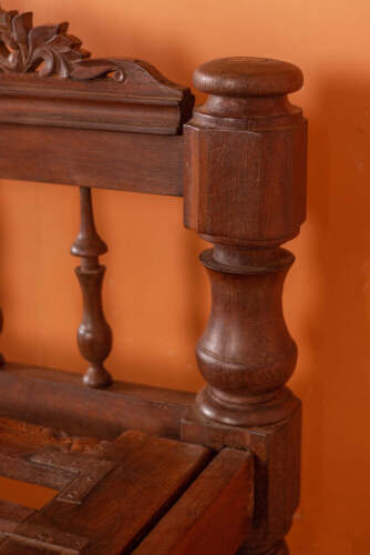 Vintage Carved Wooden Bed Royal Luxury French Carved Gilt Style Bed - Picture 8 of 12