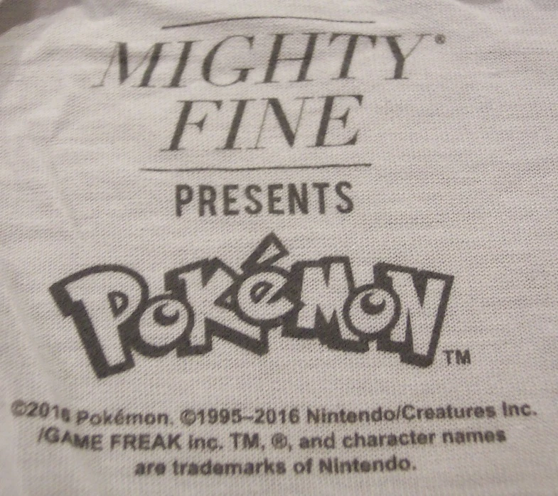 WOMEN'S TEEN POKEMON T-shirt XS NEW w/ TAG Pikachu Squirtle Charmander  — 第 3/3 张图片