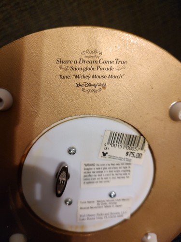 New Disney Mickey Thru the Years "Share a Dream Come True Parade" Snow Globe Ear - Picture 14 of 24