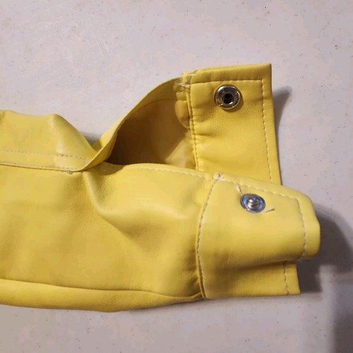 Louise Paris jacket Girls Size 7 Bright Yellow Faux Leather W/pockets - Picture 8 of 18