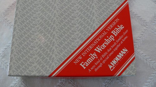 Bible NIV Family Worship  9 3/4" X 6 3/4" 1 1/2" With Box Unused  1991 English - Bild 5 von 8