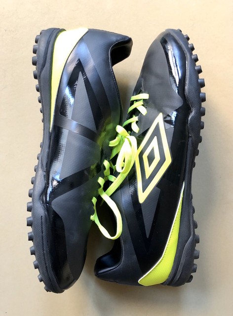 astro turf football boots size 2
