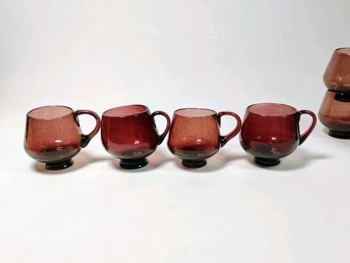 Vintage MCM Hand Blown Amethyst Glass 8 oz Mugs Set of 8 with Rough Pontil Marks - Picture 4 of 20