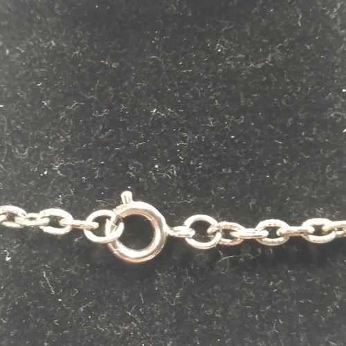 Collana con ciondolo croce 24" tono argento piccoli fiori color turchese centri - Foto 5 di 6