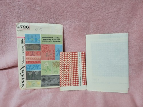 Vintage Simplicity 4726 modello stampato bordo ricamo punto croce - Foto 3 di 6