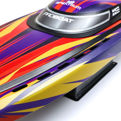 ProBoat Sonicwake 24 RC Boot RTR Brushless 3S Akku Ladegerät Set - Bild 9 von 12