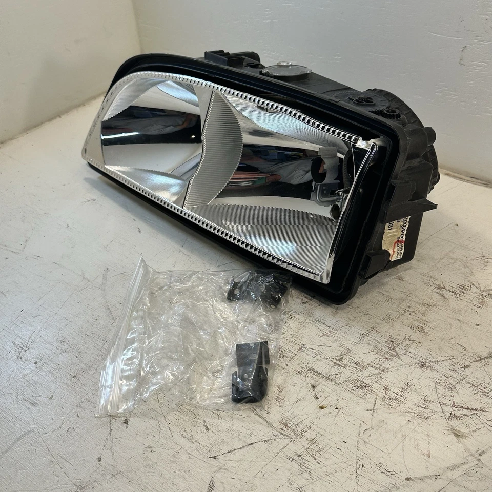 Nuevo OEM 9169362 VOLVO S70 V70 FARO DELANTERO IZQUIERDO LADO CONDUCTOR Conjunto Foto 4 de 4