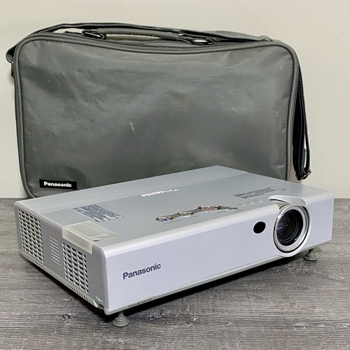 Panasonic LCD Desktop Projector Silver PT-LB10NTE & Carry Case Bag VGC Rare - Picture 16 of 24