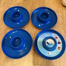 NEW set of 4The Great Plate Set Party Plates w Built in Cup Holder/ Cups Blue