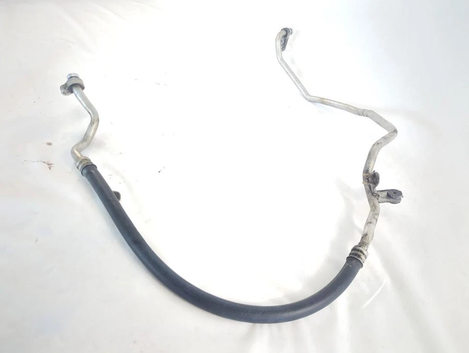 924908H800 Hose Air Conditioner Climate A/C Nissan X-Trail T30 2.2 D 4X4 100KW 6M - Image 2 of 4