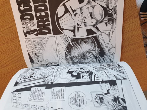 Judge Dredd Bundle - ANNUAL - Mega-City Vice - Hundredfold Problem - Picture 5 of 5