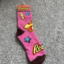Reece’s Women’s Crew Socks Fits 5-10 NWT Fuzzy