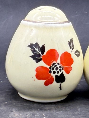 Vintage HALL china , Red Poppy pattern salt/ pepper shakers , USA - Bild 2 von 7
