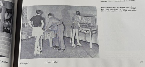 1958 FunSpot Magazine Amusement Management Magazine Coke Pepsi Bally Ford - Imagen 14 de 16