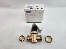 Zurn 1" NR3XL Wilkins 1-NR3XL  Pressure Reducing Valve Single Union Female