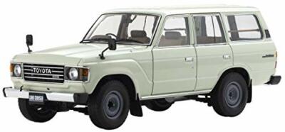 kyosho 1/18 ランドクルーザー 60 ホワイト 1/18 Kyosho Toyota Land Cruiser 60 LC60 (White) Diecast Car