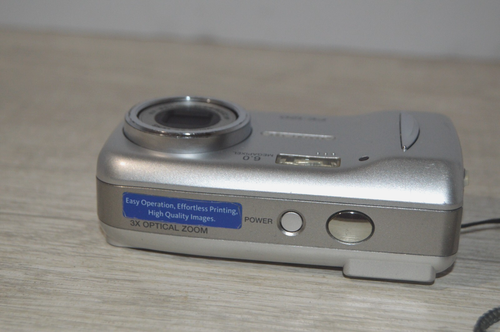 Olympus FE 120 6.0MP Silber Digitalkamera komplett getestet - Bild 7 von 12