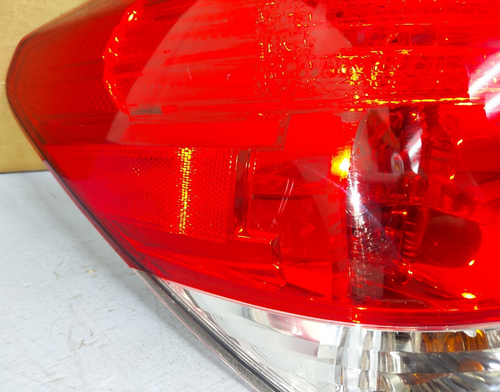 2010-14 Subaru Outback LH Driver Side OEM Outer Taillight 84912AJ10A 8315 - Picture 5 of 9