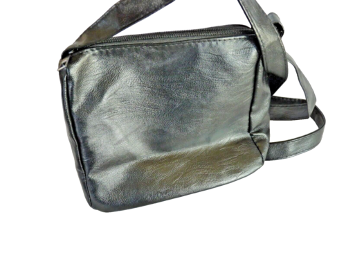 Schwarze Kunstleder Umhängetasche Schultertasche Handtasche mehrere Fächer 7 x 7 Neu ohne Etikett - Bild 5 von 17