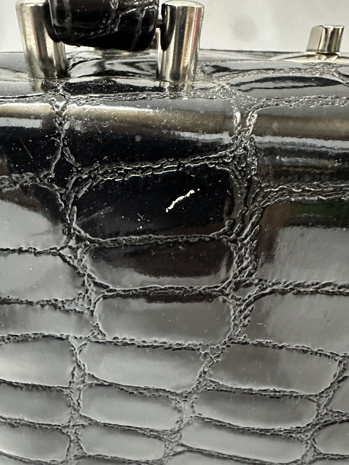 Picture 5 of 16