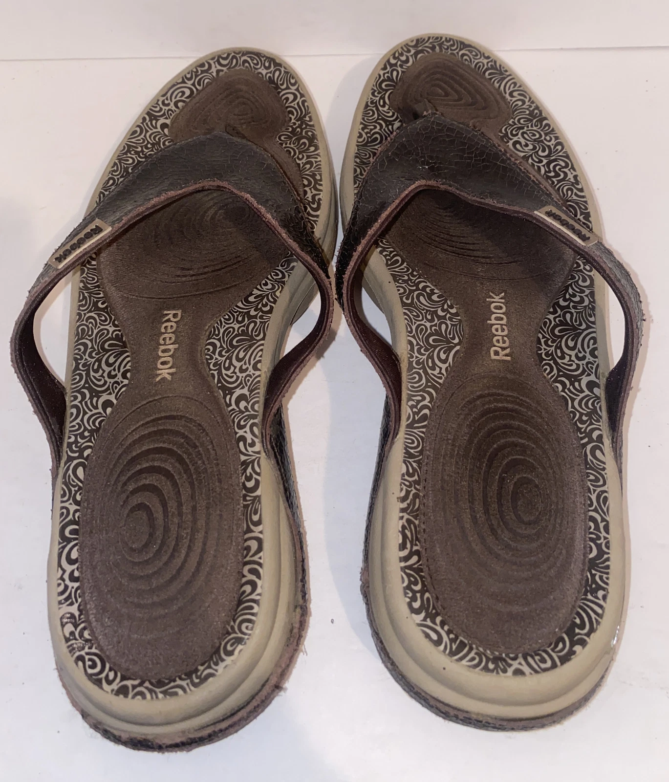 Sandalo da donna marrone Reebok Easytone Flip II taglia 9 infradito perizoma